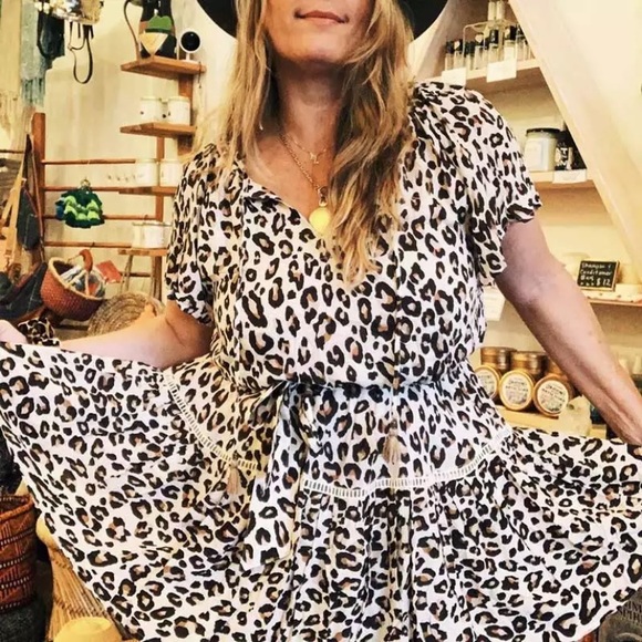 Leopard Animal Print Gypsy Short Sleeve Dress - Picture 4 of 5